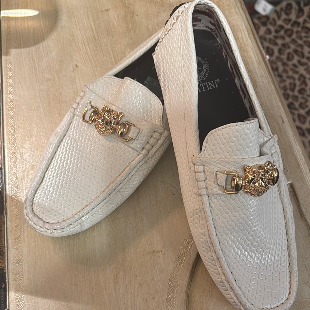 White and Gold Slip-On Loafers with Chain Detail